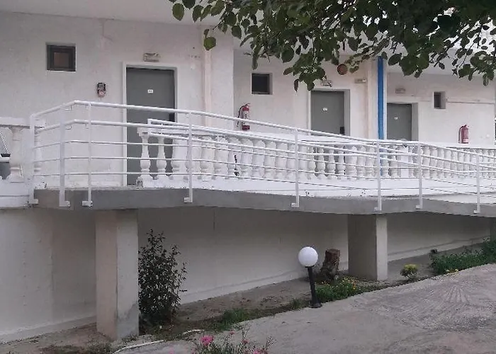 Paraktio Отель 2*