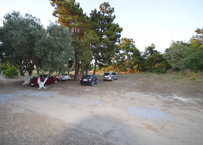 Отель Paraktio 2*