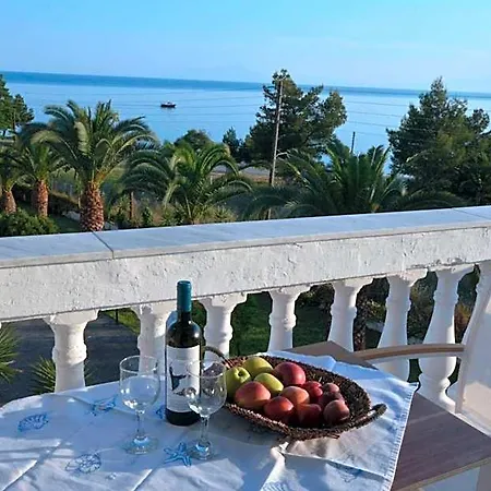 Hotel Paraktio
