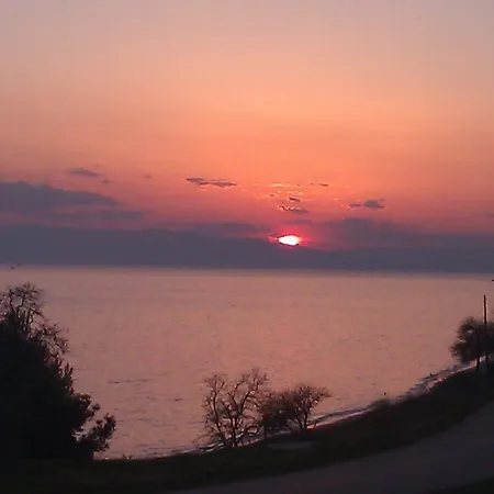 Paraktio Hotel Nea Kallikrateia